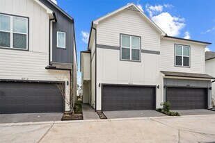 5910 Haring Ln in Houston, TX - Building Photo