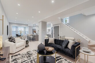 6540 S Ingleside Ave in Chicago, IL - Building Photo - Building Photo