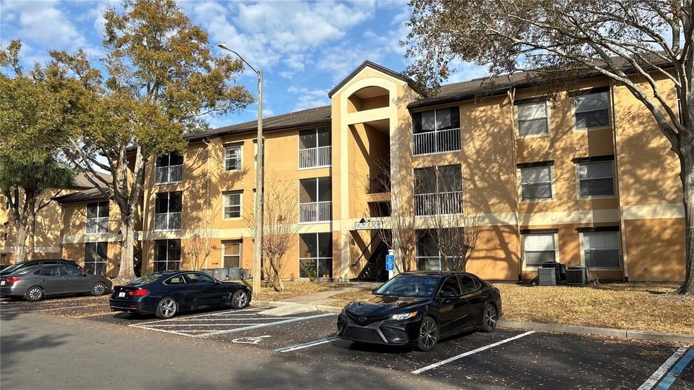 8849 Latrec Ave, Unit 4103 in Orlando, FL - Building Photo