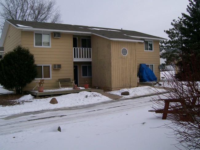 4833 Bluff Heights Trl SE in Prior Lake, MN - Building Photo - Building Photo