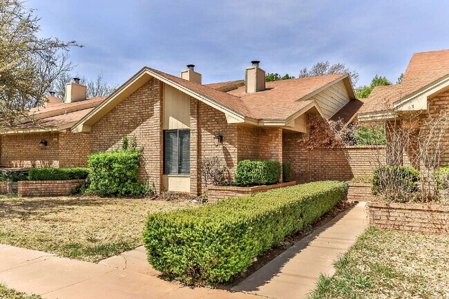 6802 Frankford Ave in Lubbock, TX - Building Photo - Building Photo