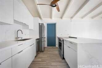 771 Akumu St in Kailua, HI - Building Photo - Building Photo