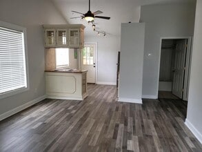 18499 Shady Side Dr in Brooksville, FL - Building Photo - Building Photo