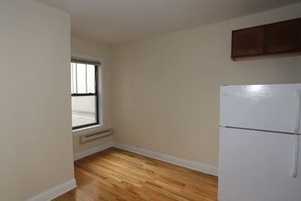 1350 N Dearborn in Chicago, IL - Building Photo - Building Photo