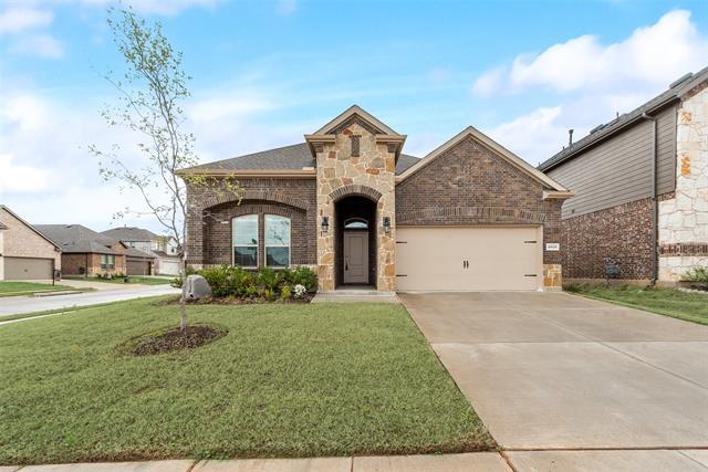 10620 Breezeway Dr in Cross Roads, TX - Building Photo - Building Photo
