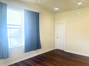 5832 Willow St in New Orleans, LA - Building Photo - Building Photo