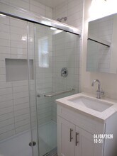 2000 E 8th St in National City, CA - Foto de edificio - Building Photo