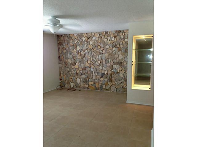 property at 10762 La Placida Dr