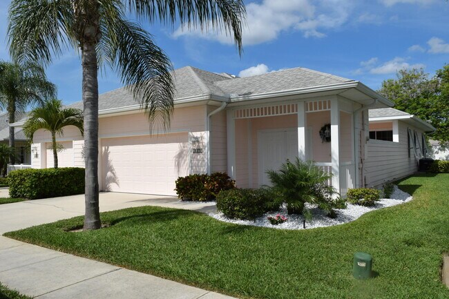 property at 1170 Eleuthera Dr NE