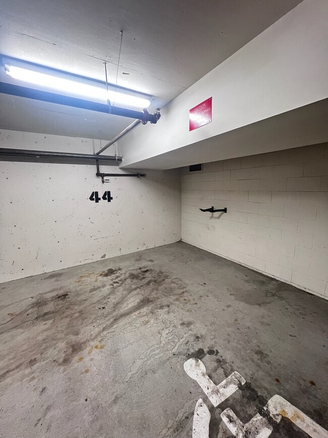 property at 732 Cormorant St