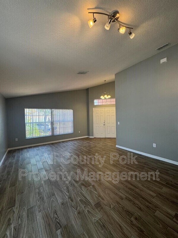 166 Winchester Ln in Haines City, FL - Building Photo - Building Photo