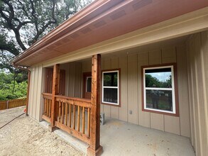 609 Sloan St in Weatherford, TX - Building Photo - Building Photo