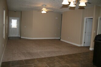 1827 Dillon Wood Dr in Portales, NM - Building Photo - Building Photo