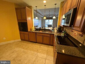 1915 Towne Centre Blvd in Annapolis, MD - Building Photo - Building Photo