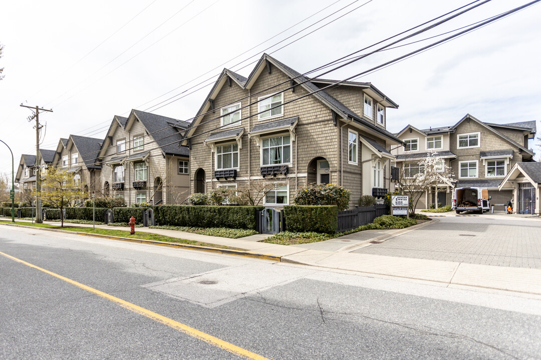 726 Orwell St in North Vancouver, BC - Building Photo