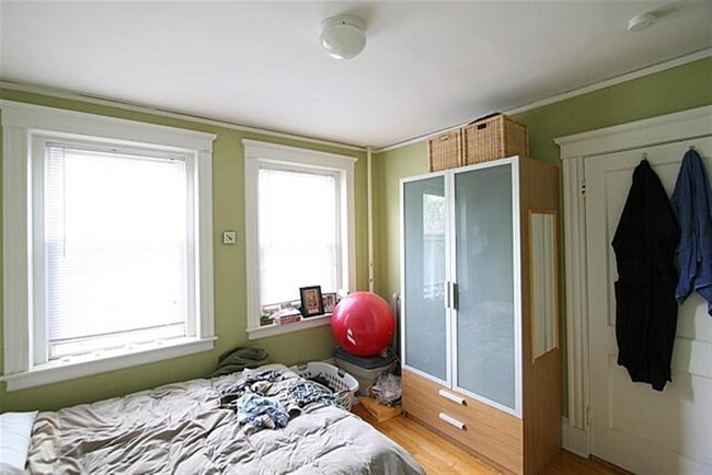 3 Craigie St, Unit 2 in Cambridge, MA - Building Photo - Building Photo