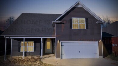717 Sleek Fox Dr in Clarksville, TN - Building Photo - Building Photo