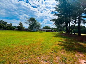 801 Quail Meadow Ln in Colfax, NC - Building Photo - Building Photo