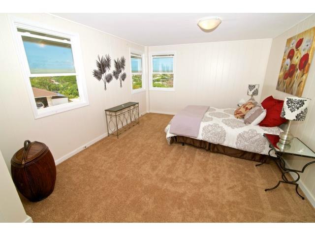 5366 Manauwea St in Honolulu, HI - Building Photo