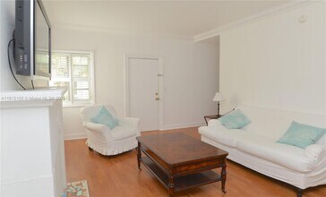 1341 Meridian Ave in Miami Beach, FL - Building Photo - Building Photo