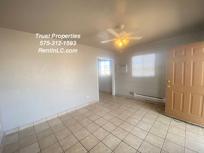 614 S Almendra St in Las Cruces, NM - Building Photo - Building Photo