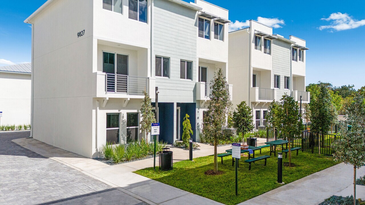 The Addison in Palmetto Bay | Townhomes in Palmetto Bay, FL - Foto de edificio