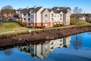 MAA University Lake in Charlotte, NC - Building Photo