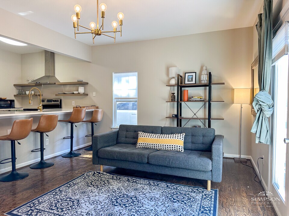 410 E 16th St in Charlotte, NC - Building Photo