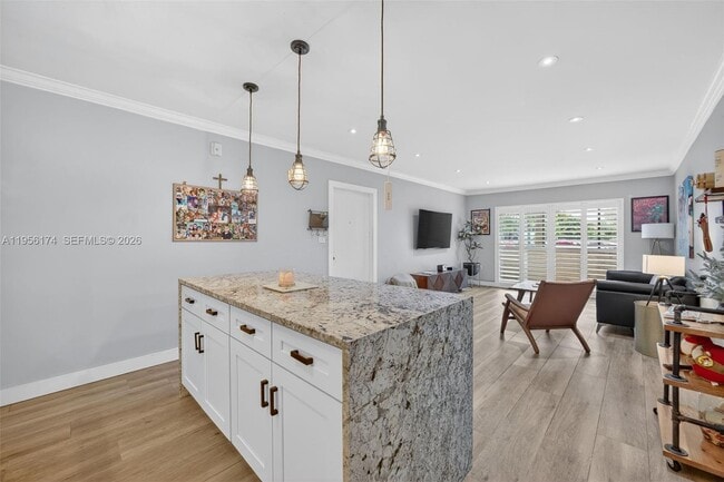 7929 SW 104th St in Miami, FL - Building Photo - Building Photo