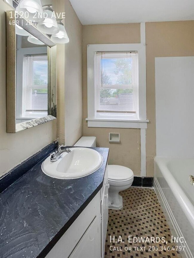 1620 2nd Ave in Tuscaloosa, AL - Building Photo - Building Photo