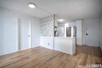 95-014 Waihonu St in Mililani, HI - Building Photo - Building Photo