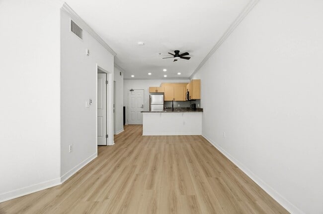 property at 1501 Front St