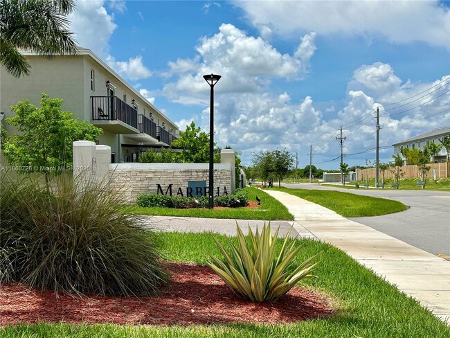 property at 752 SE 17th St
