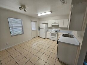 7807 Green Rd, Unit 7807 Green Rd. in Lakeland, FL - Building Photo - Building Photo