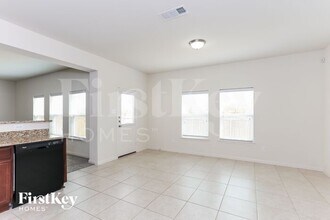 115 Houston Pl in Venus, TX - Building Photo - Building Photo