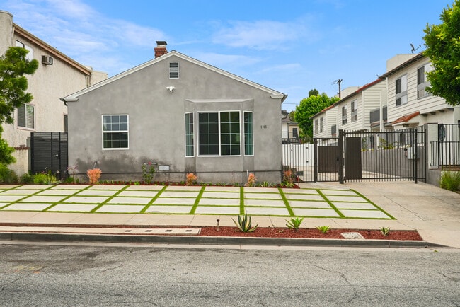1165 Stanford St, Unit 1