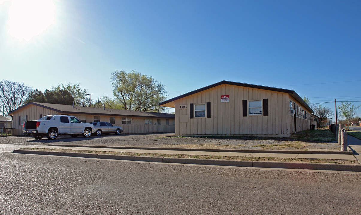 1119-1121 43rd St in Lubbock, TX - Building Photo