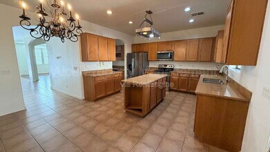 43658 Caven Dr in Maricopa, AZ - Building Photo - Building Photo