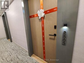 10 Eva Rd in Toronto, ON - Building Photo - Building Photo