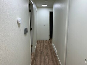 381 Daisey King Rd in Sequim, WA - Building Photo - Building Photo