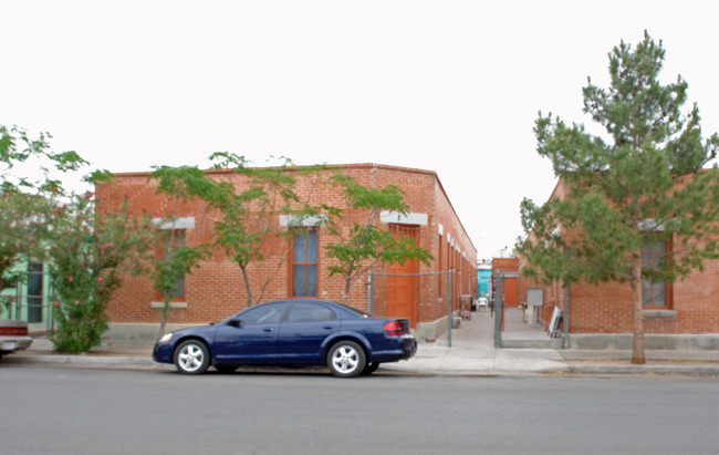 416 S Florence St in El Paso, TX - Building Photo - Building Photo