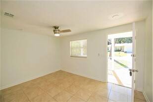 1331 43rd St in Sarasota, FL - Building Photo - Building Photo