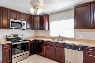 1637 Pintail Ct in Lutz, FL - Building Photo - Building Photo