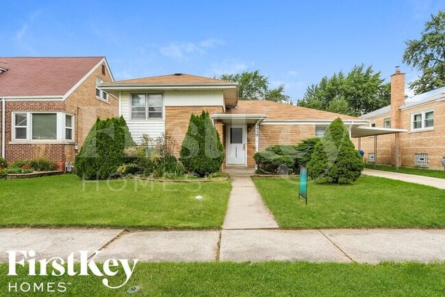 5458 Franklin Ave in Oak Lawn, IL - Building Photo - Building Photo