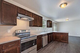 8774 Tiburon Ln in Richland, MI - Building Photo - Building Photo