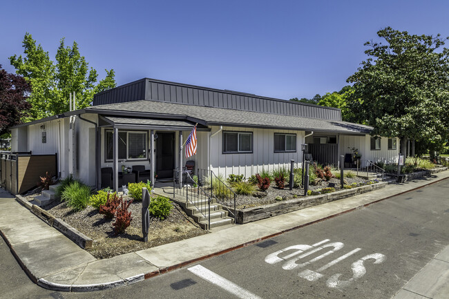 Rindle Ranch (55+) in Citrus Heights, CA - Foto de edificio - Building Photo