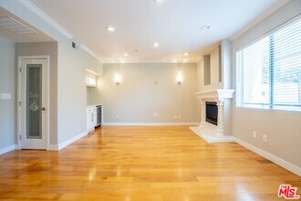 350 S Norton Ave in Los Angeles, CA - Building Photo - Building Photo