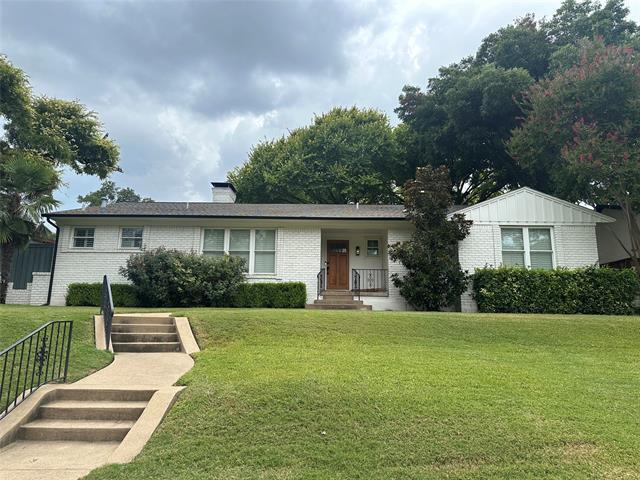 property at 6911 Blackwood Dr