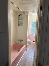 100 Hawkins St in Derby, CT - Building Photo - Building Photo