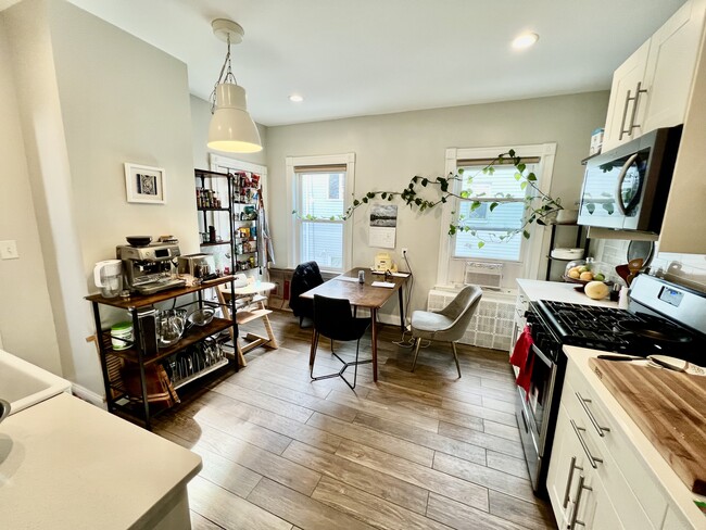 61 Wenham St, Unit 1 in Boston, MA - Building Photo - Building Photo